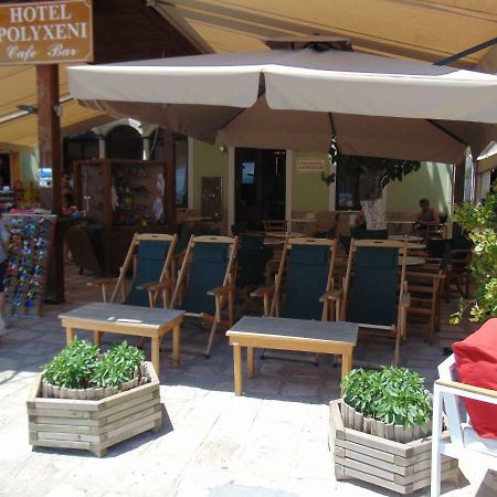 פיתגוריו Polyxeni Hotel מראה חיצוני תמונה
