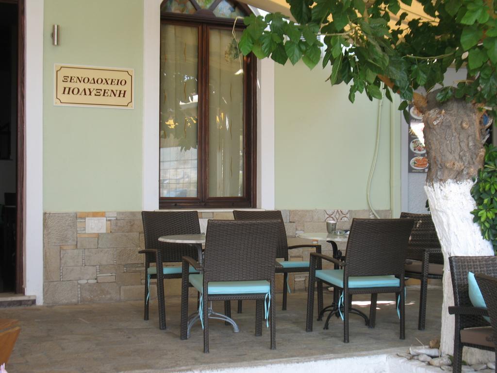 פיתגוריו Polyxeni Hotel מראה חיצוני תמונה